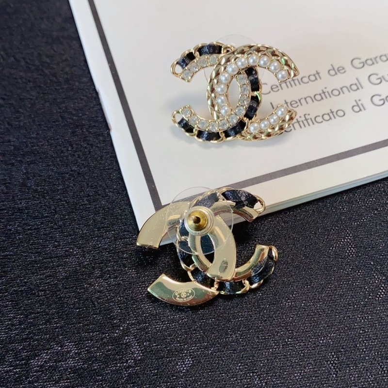 Ch**el earrings